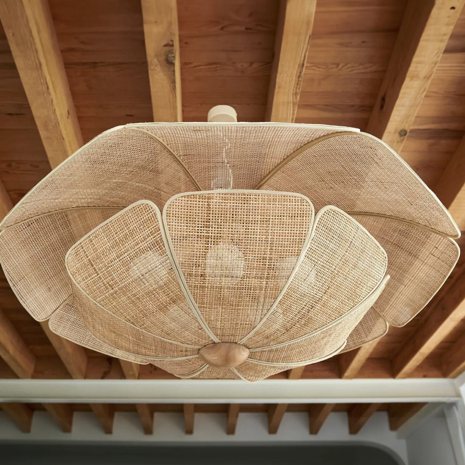MARKET SET Riippuvalo Coquillage, 110 cm, luonnonvärinen rottinki