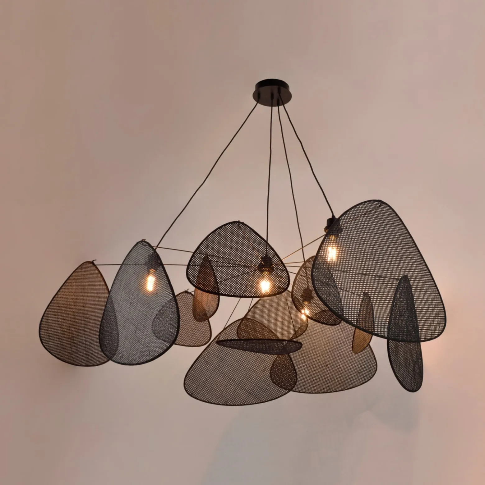 MARKET SET Screen XXL -riippuvalaisin, 90 cm, musta, rottinki