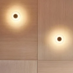 MARSET Aura LED-seinävalaisin, Ø 18 cm, läpinäkyvä