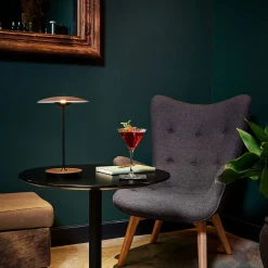 MARSET Ginger LED ladattava pöytävalaisin puu, tammi/valkoinen