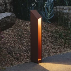 MARSET LED-pollarilamppu Domus, korkeus 55 cm, ruosteenvärinen alumiini