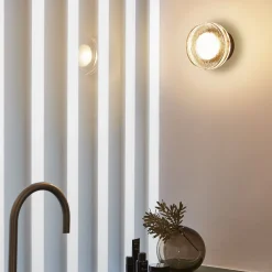 MARSET LED-ulkoseinälamppu Roc, Ø 14 cm, musta/läpikuultava