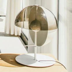 MARSET Theia M -LED-pöytälamppu Ø 32 cm valkoinen