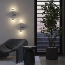 Maytoni LED-seinävalaisin Touch, musta, korkeus 48 cm, himmennettävä