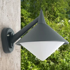 Merivedenkestävä Liara ulkoseinävalaisin, grafiitti