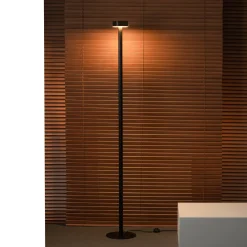 Milan Peak Lane LED-lattiavalaisin musta 170 cm