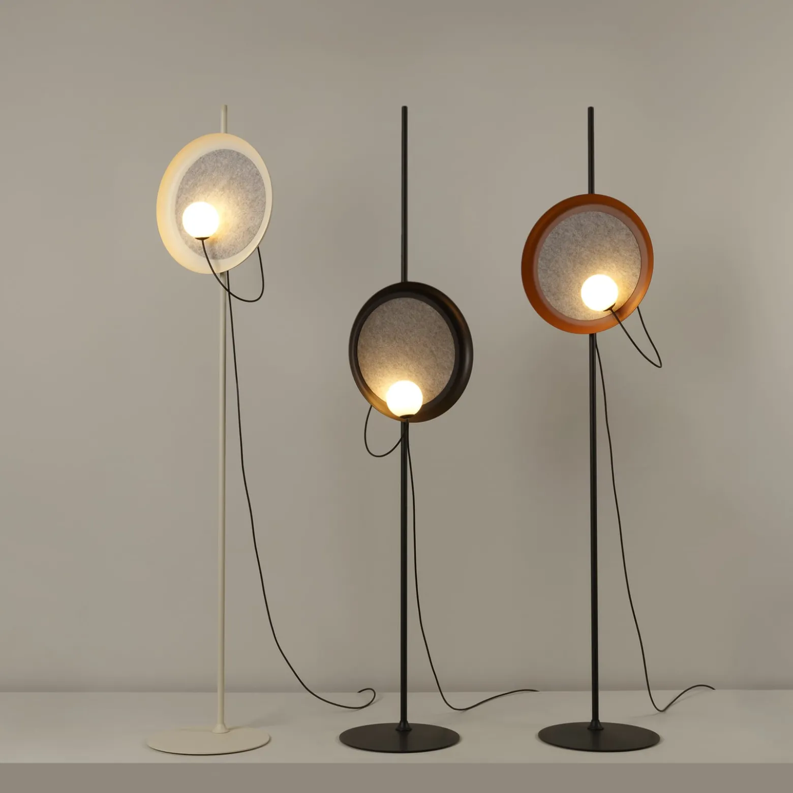 Milan Wire lattiavalaisin Ø 38 cm minkin värinen