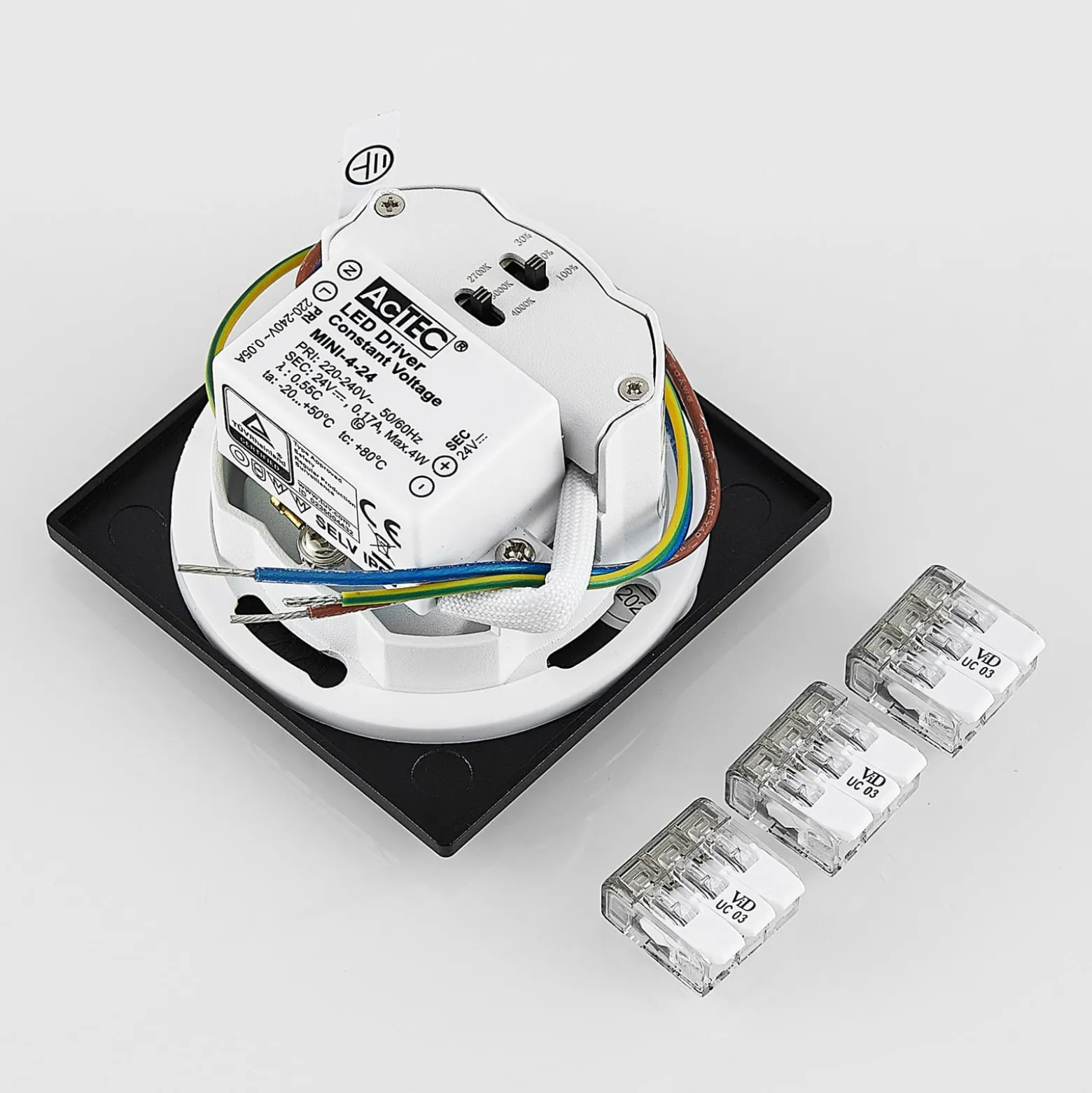 Molto Luce LED uppoasennusvalaisin Wall 68 R Sina IP44 SQ, musta