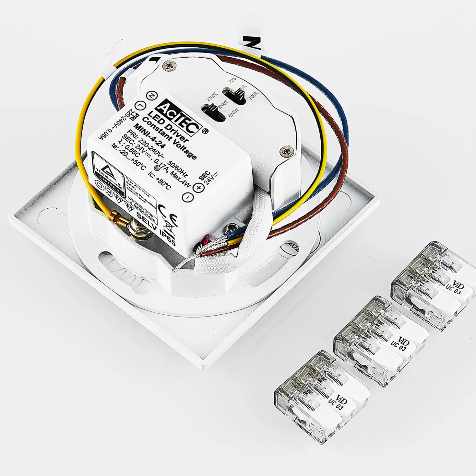 Molto Luce LED uppoasennusvalaisin Wall 68 R Sina IP44 SQ, valkoinen,