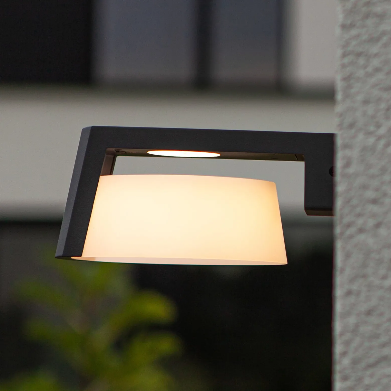 Moon LED-ulkoseinävalaisin, antrasiitti, CCT, IP44