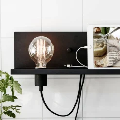 Multi seinävalaisin, musta, rauta, USB-latauspistoke