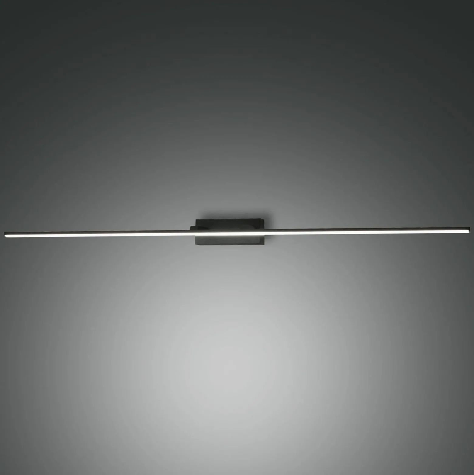 Nala LED-peilivalaisin, musta, leveys 110 cm, metallia