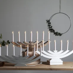 Navida-kynttelikkö puuta, 7-lamppunen, ruskea