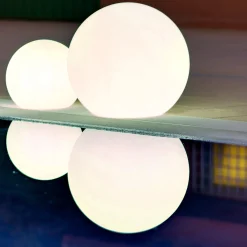 Newgarden Buly LED-aurinkovalopallo IP65, Ø 60cm