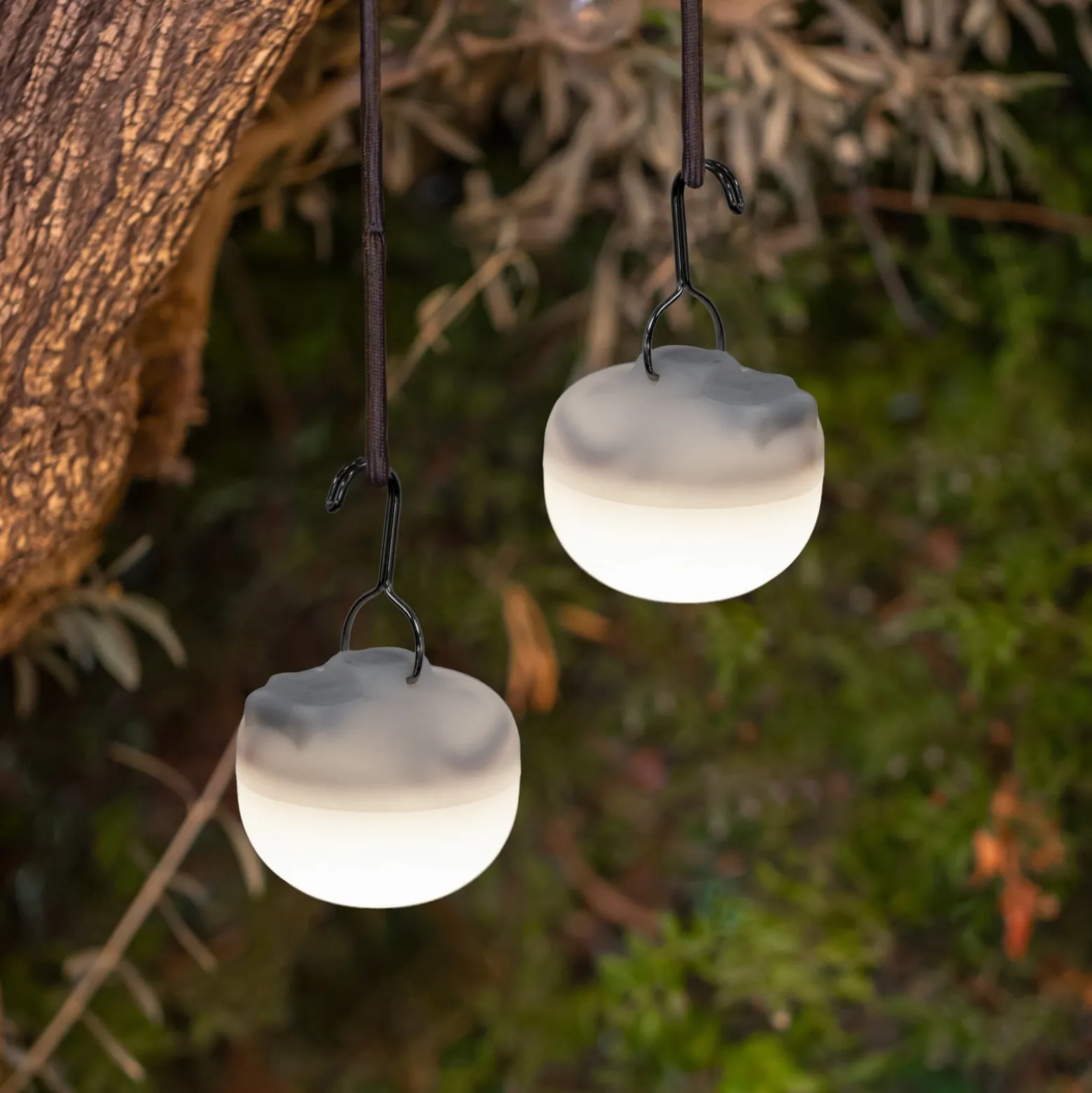 Newgarden Cherry Mini LED-ladattava valaisin 3 kpl valkoinen