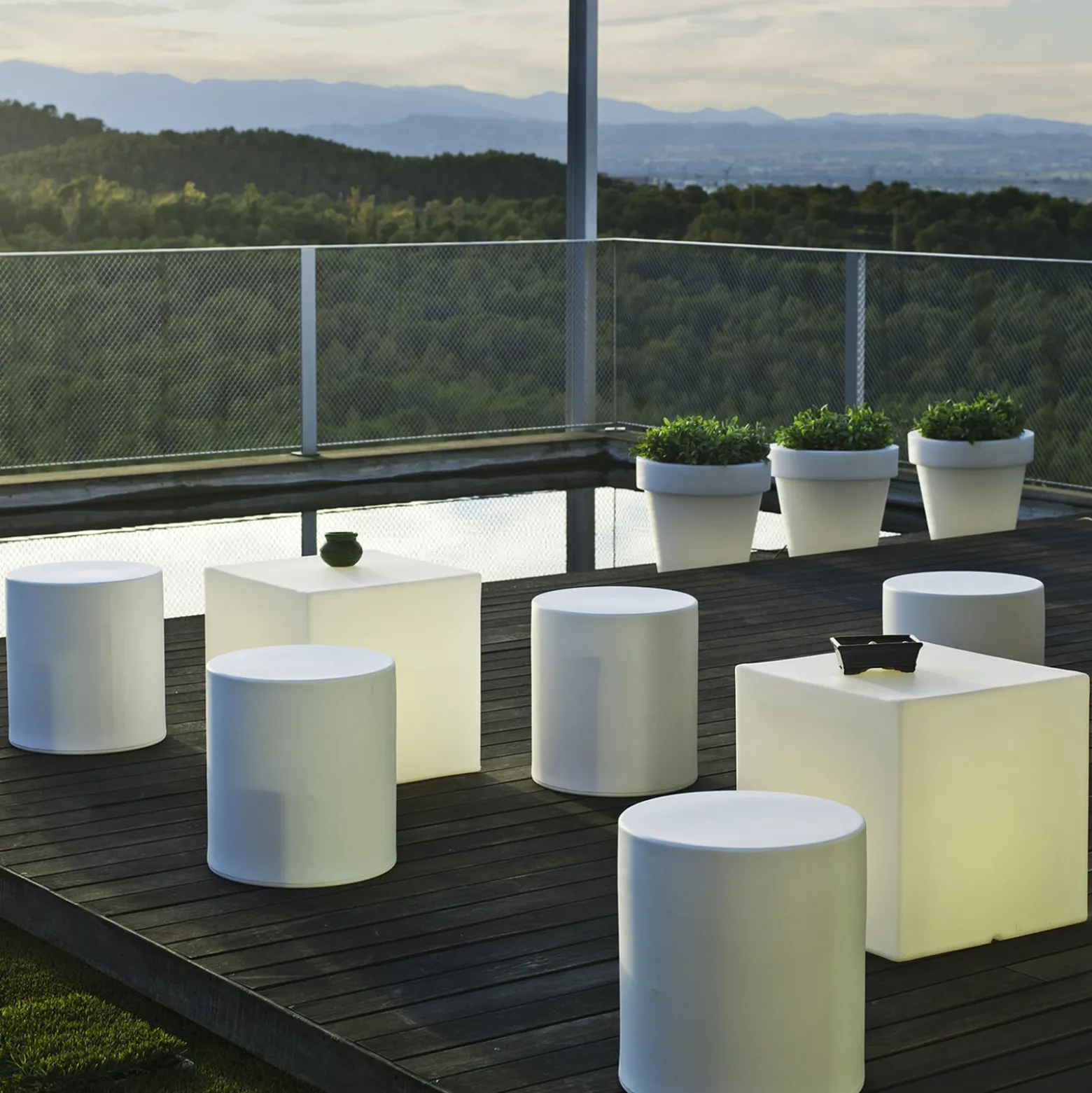 Newgarden Cuby LED-koristevalo kaapelilla, 40x40cm, 40x40cm