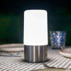 Newgardenin ladattava LED-pöytävalaisin Maia, harmaa, IP54, RGBW