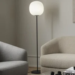 New Works Lantern Medium-lattiavalo, korkeus 150cm