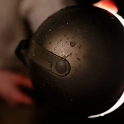 New Works Sphere LED-akkulamppu IP67 tumma pronssi DARK