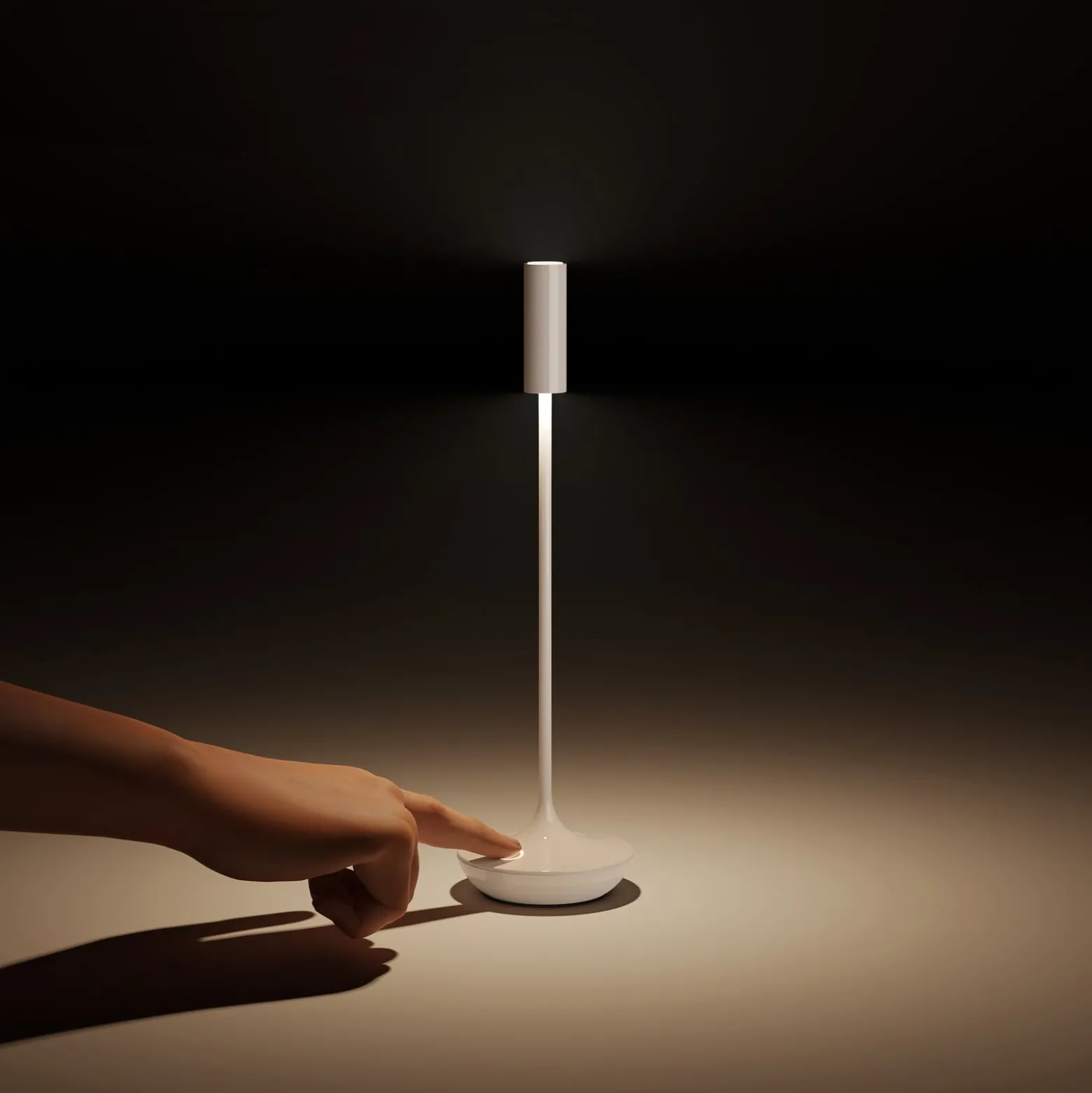 Nucandle LED ladattava pöytävalaisin, valkoinen/hopea, IP54, himmennettävä