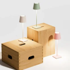 Nuindie LED-ladattava pöytävalaisin, USB-C, salvianvihreä, IP54,