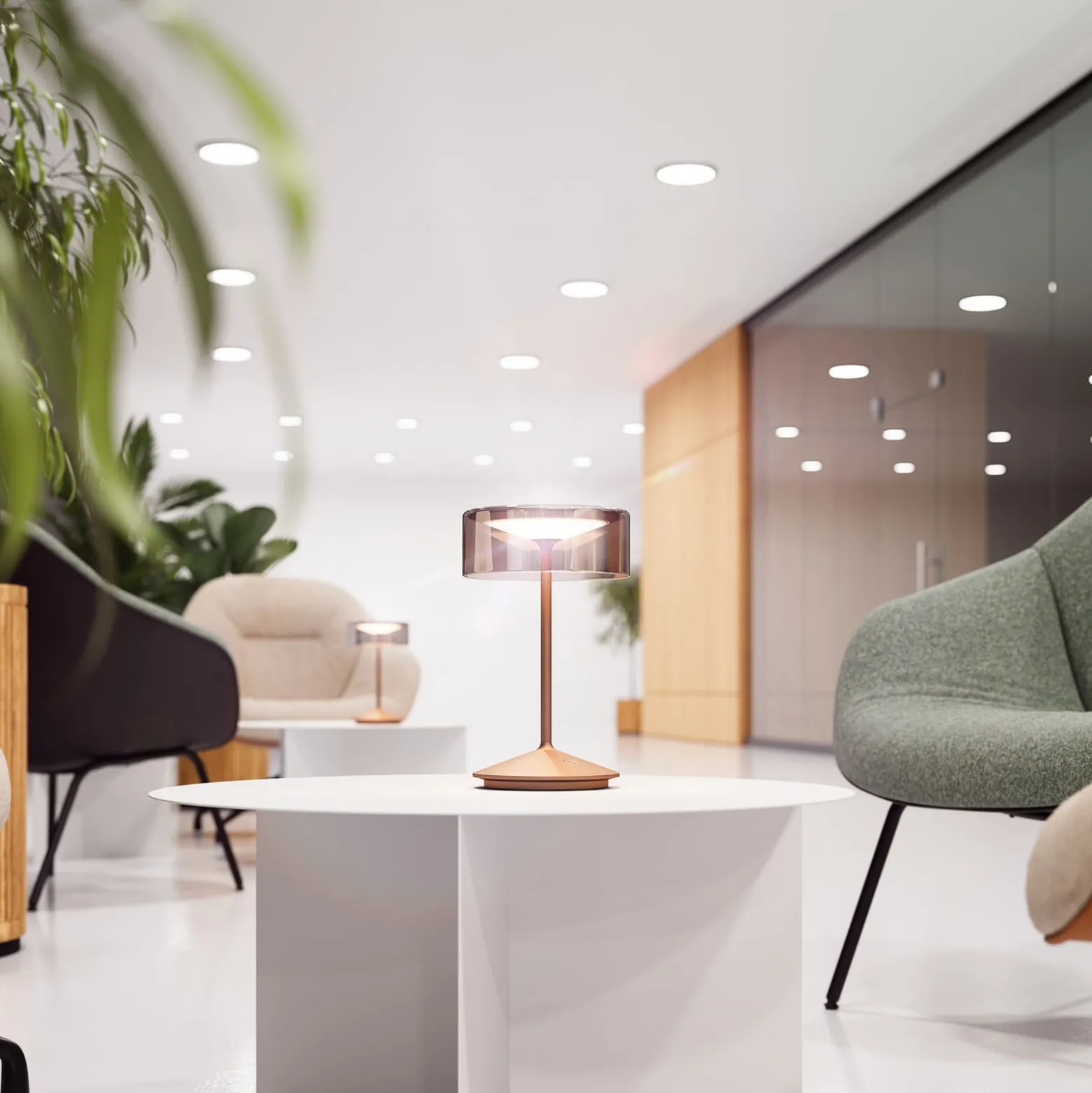 Numotion LED ladattava pöytävalaisin, pronssi, lasi, IP54, himmennettävä