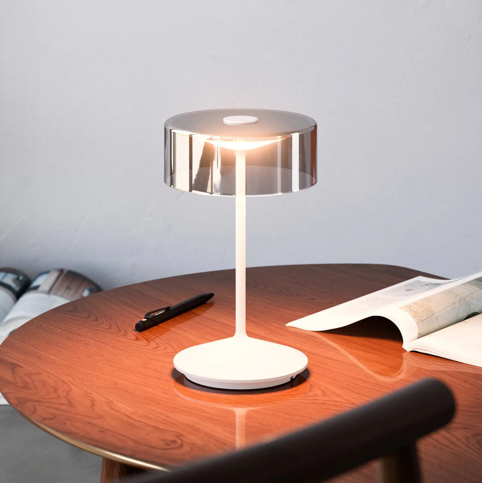 Numotion LED ladattava pöytävalaisin, valkoinen, lasi, IP54, himmennettävä
