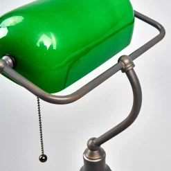 Näyttävä antiikkiruskea Verda-pankkiirivalaisin