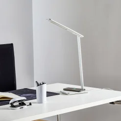 Orbit-LED-työpöytälamppu, induktio, hopea
