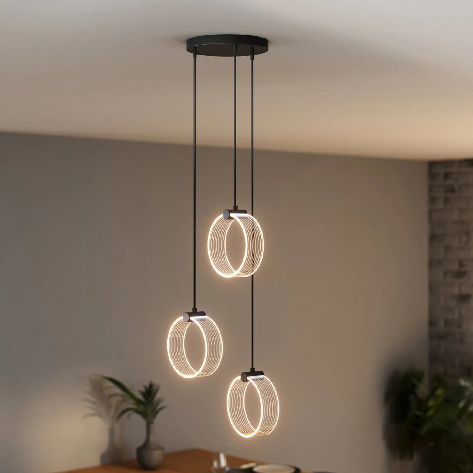 OSRAM LED-riippuvalo Decor Circle, 3-lamppuinen, pyöreä, CCT, musta