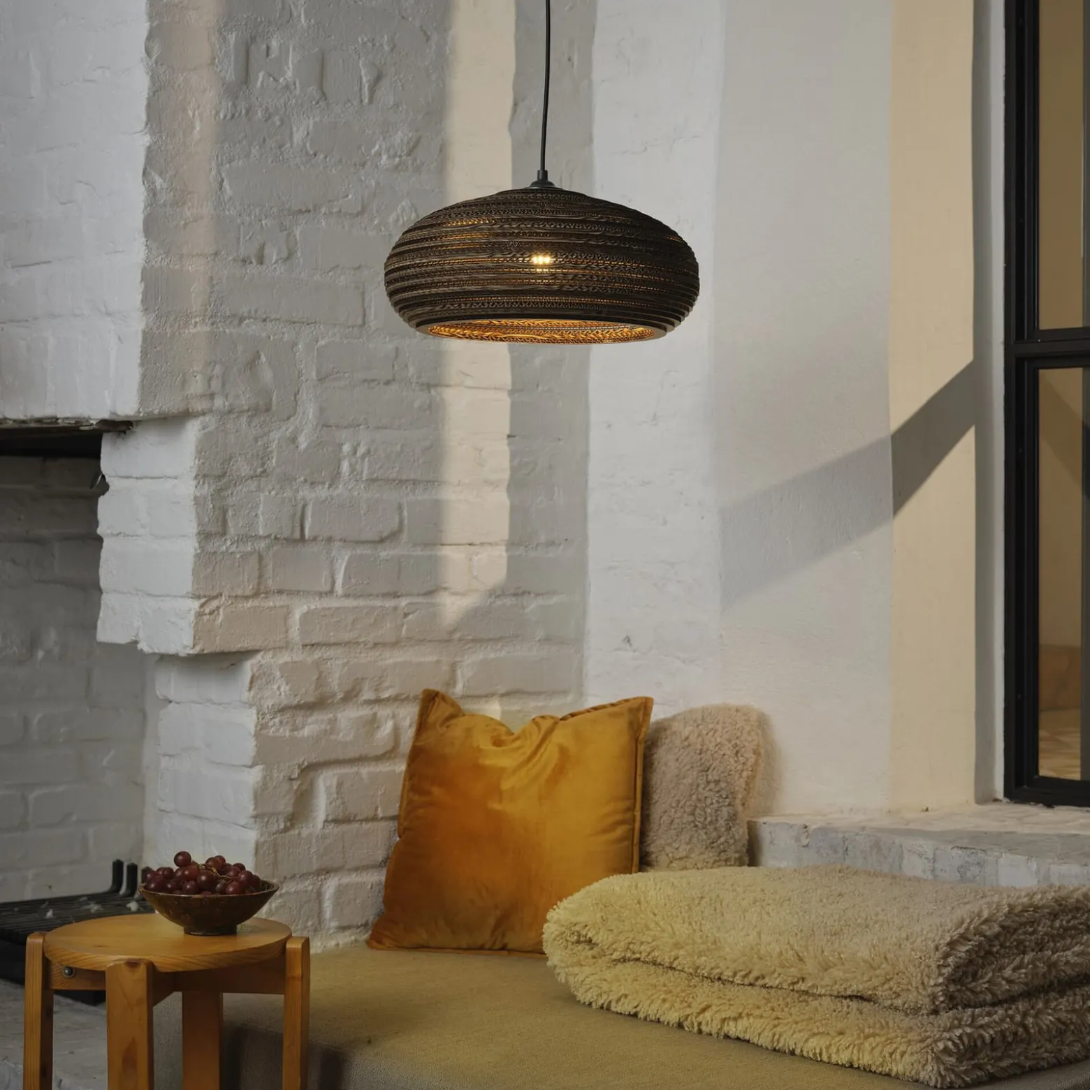 OSRAM riippuvalaisin DROP, ruskea, Ø 40 cm, aaltopahvi, E27