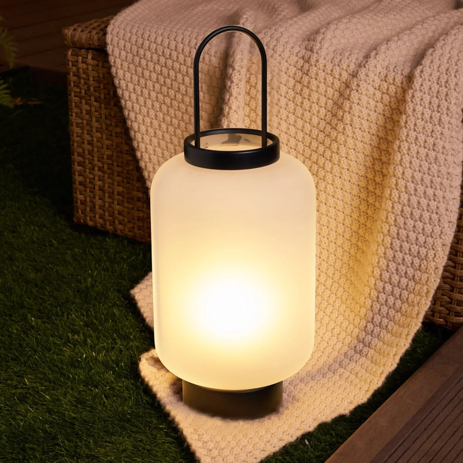 Pauleen siirrettävä lyhty Glow, ajastintoiminto, IP44