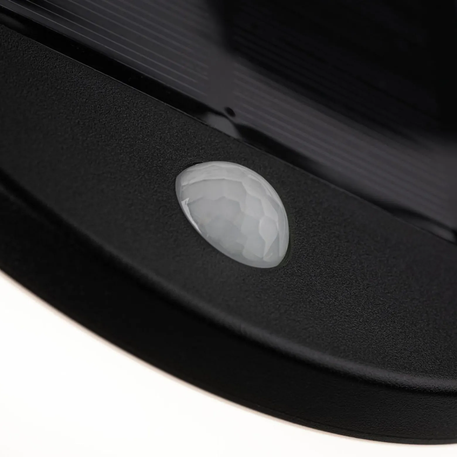 Paulmann aurinkokäyttöinen LED-seinälamppu Helena