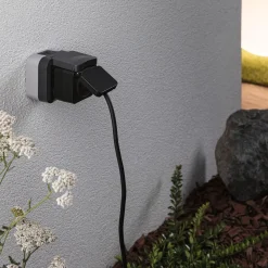 Paulmann Smart Plug Outdoor ZigBee -sovitinpistoke