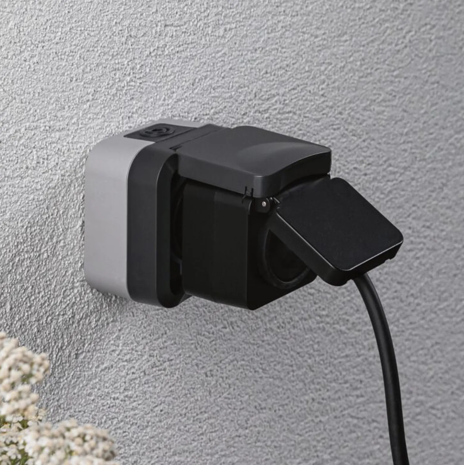 Paulmann Smart Plug Outdoor ZigBee -sovitinpistoke