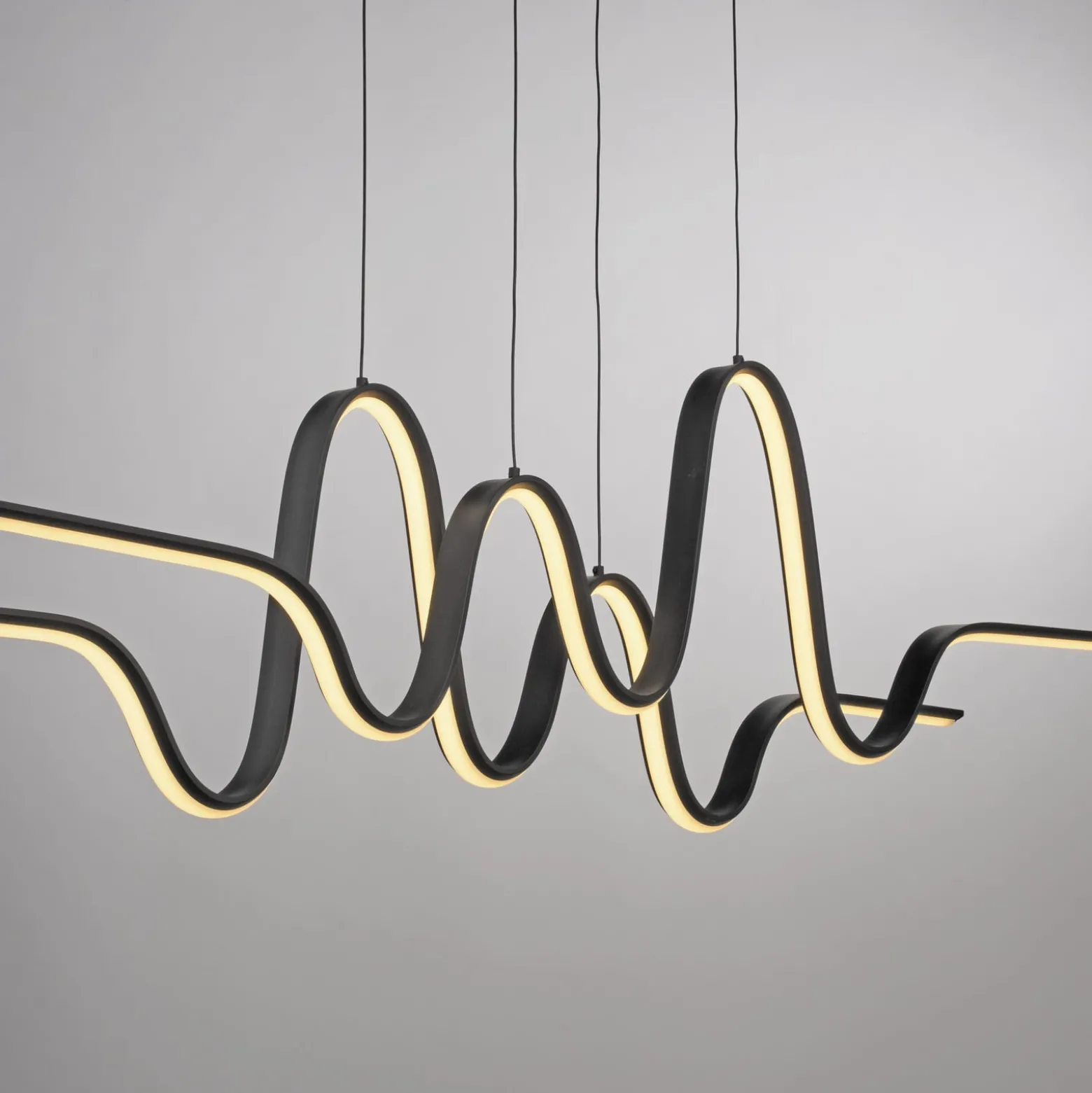 Paul Neuhaus Altitude LED-riippuvalaisin, musta, pituus 125 cm