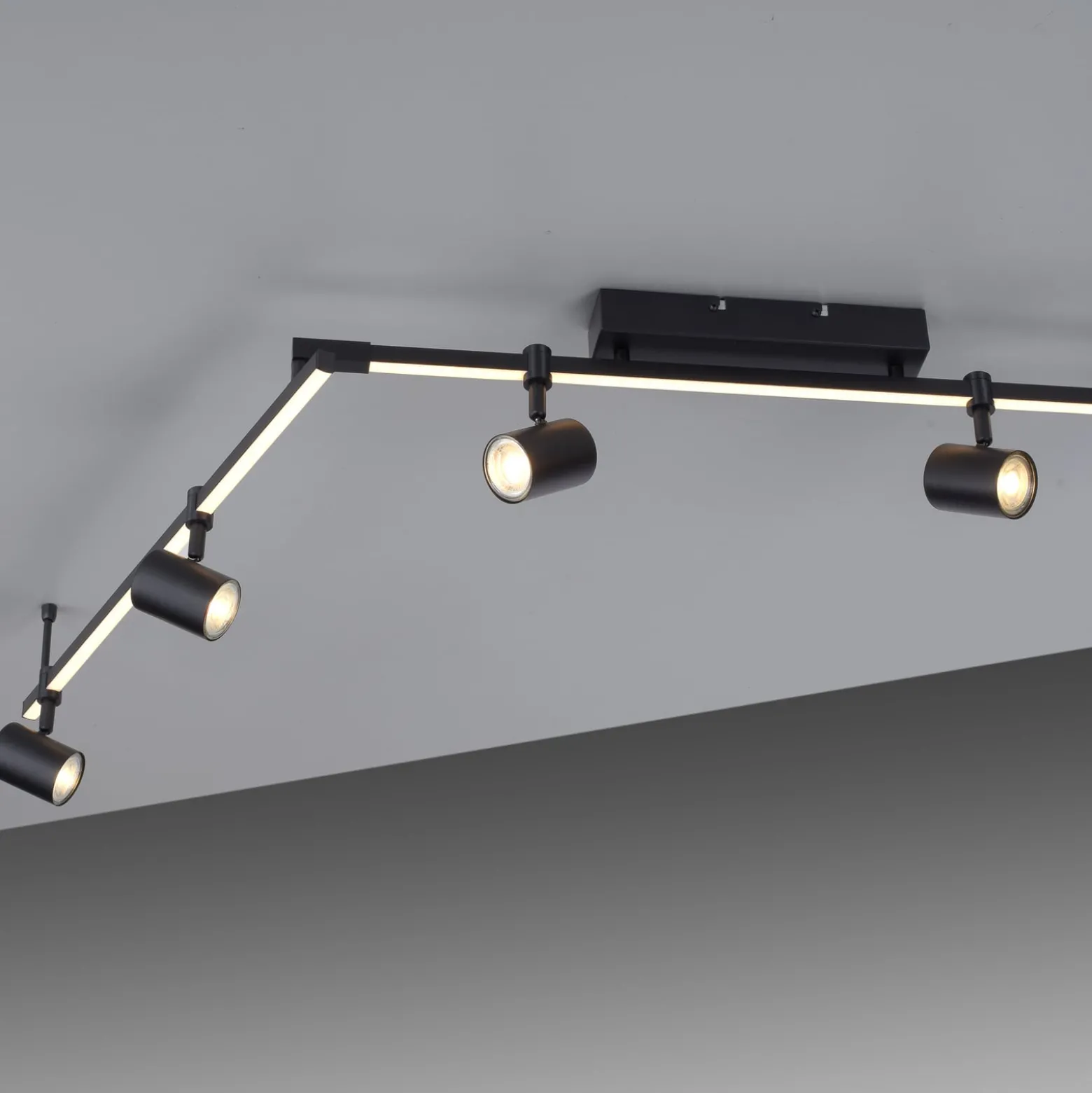Paul Neuhaus LED-kattovalaisin Barik, 188 cm, säädettävä