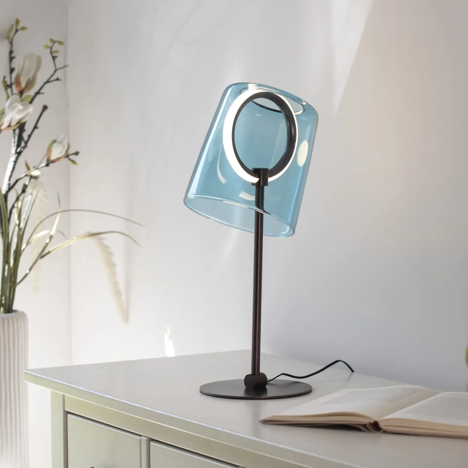 Paul Neuhaus LED-pöytävalaisin Zula, sininen, korkeus 42 cm