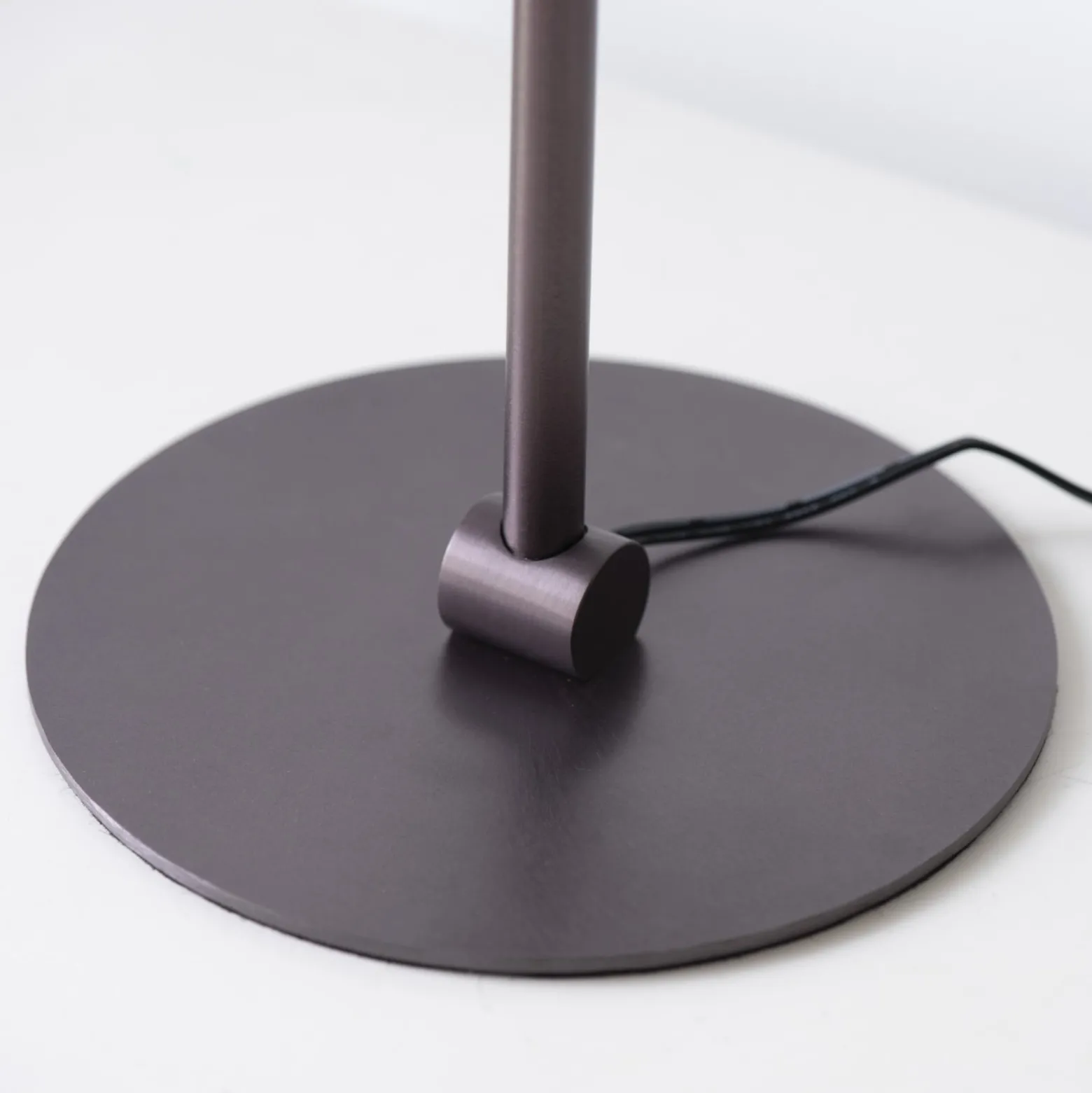Paul Neuhaus LED-pöytävalaisin Zula, sininen, korkeus 42 cm