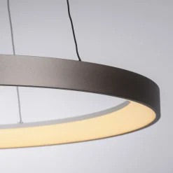 Paul Neuhaus LED-riippuvalaisin Hoop, ruskea, Ø 57 cm, himmennettävä