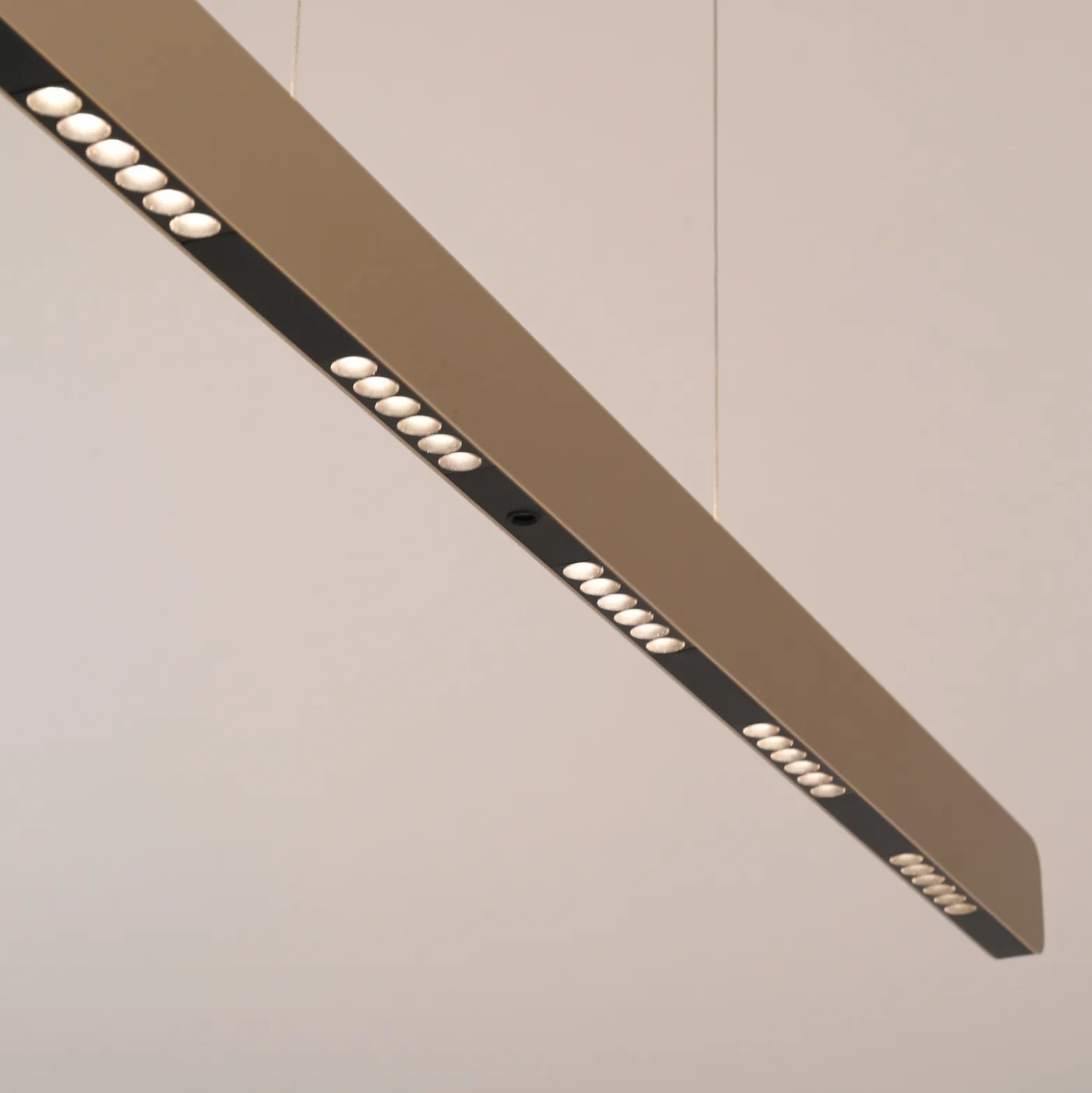 Paul Neuhaus LED-riippuvalaisin Q-Stretto, pronssi, 120 cm