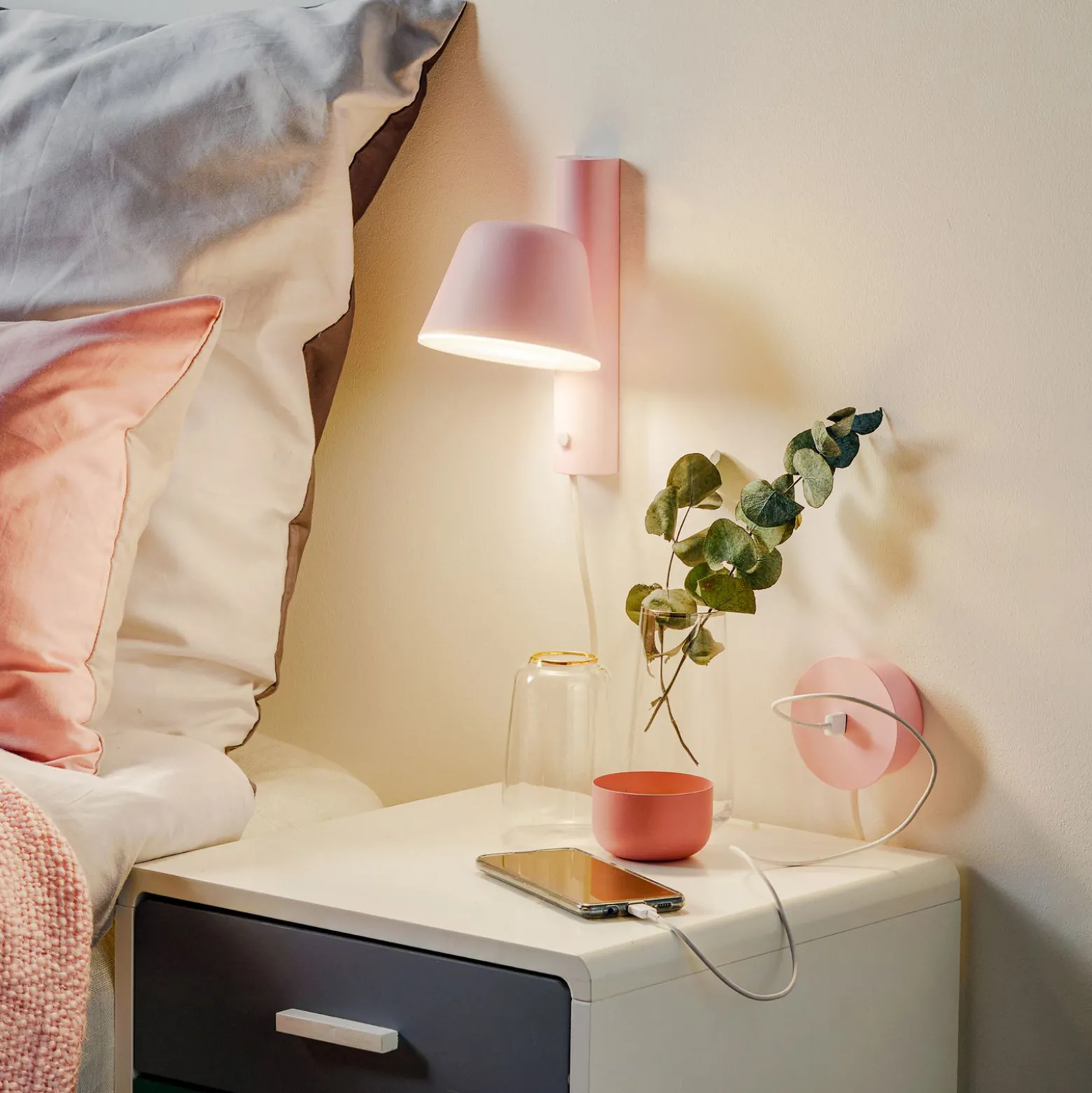 Prandina Bima W1 USB -LED-seinävalaisin, roosa