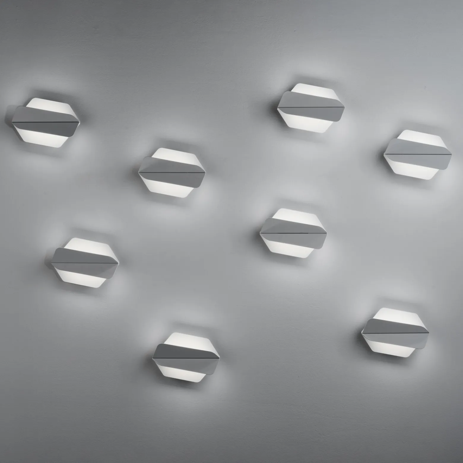 Prandina Dolomite W1-LED-seinälamppu 3x 3000K valk