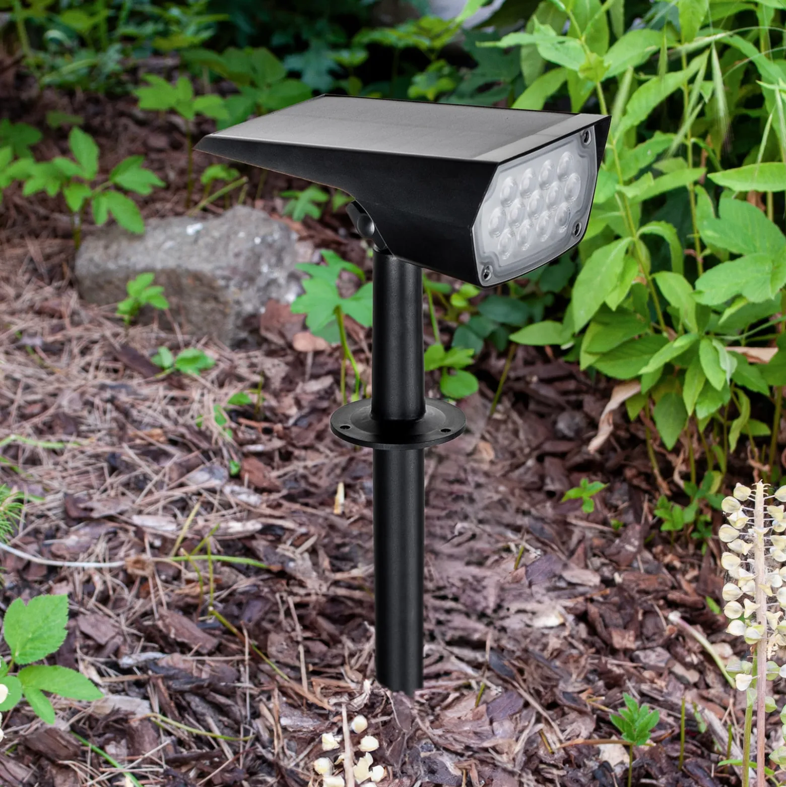 Prios LED-aurinkopistevalaisin Helier, 49 cm, musta, maapiikki