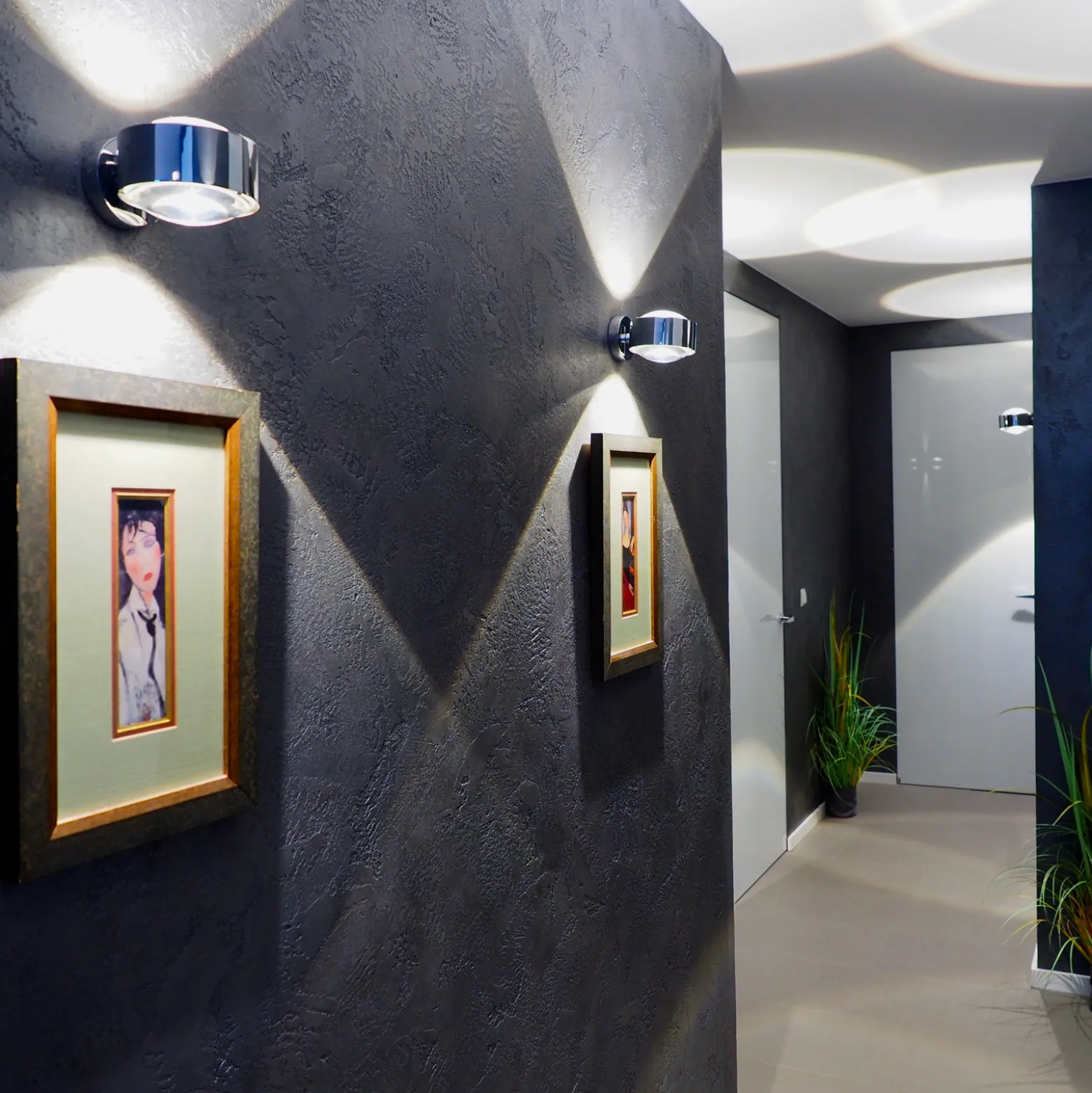 Puk Maxx Wall, LED, kirkkaat linssit, kromattu