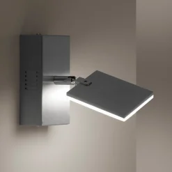 PURE Mira-LED-seinävalo, kaukosäädin, CCT alumiini