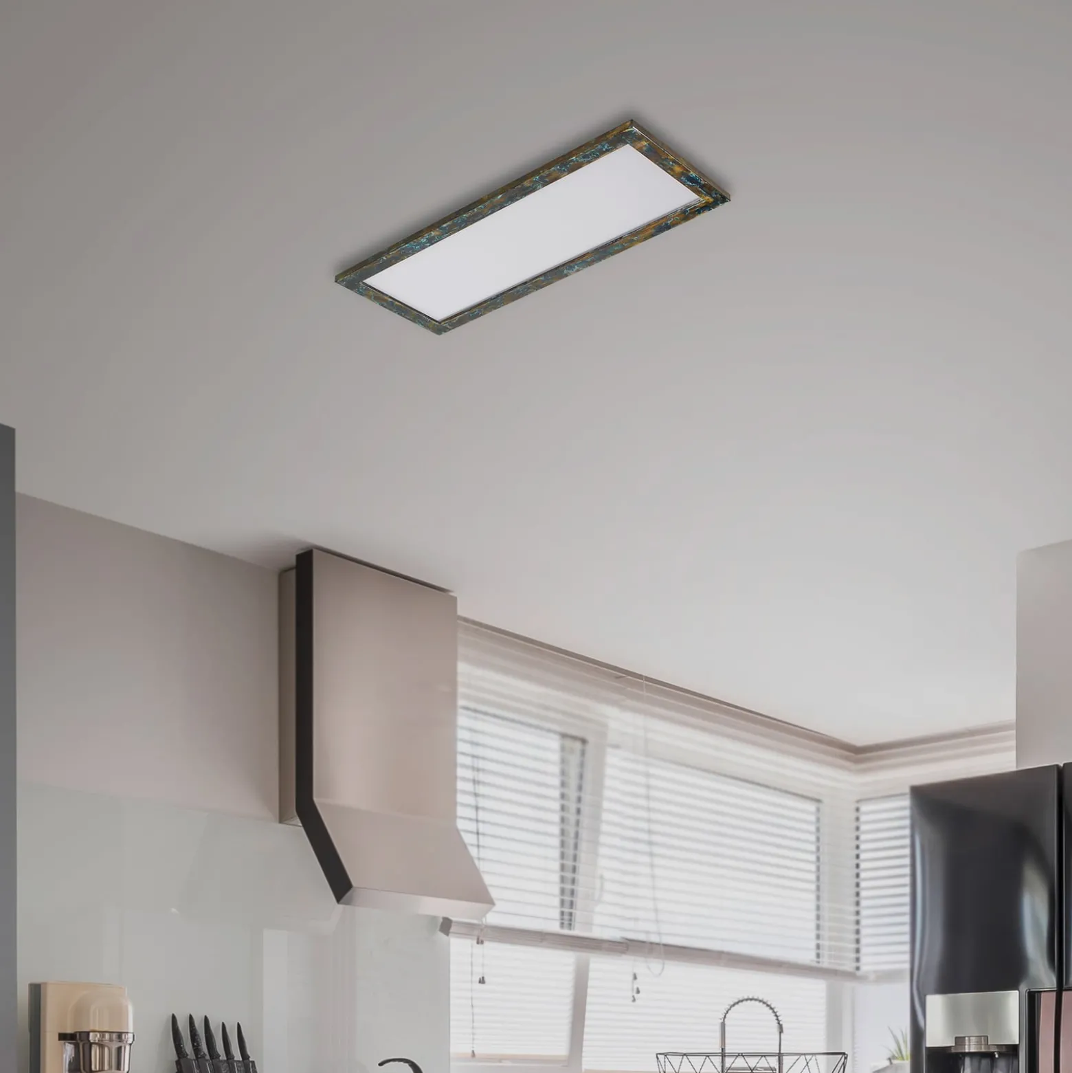 Quitani Aurinor LED-paneeli, kullanväristä patinaa, 86 cm