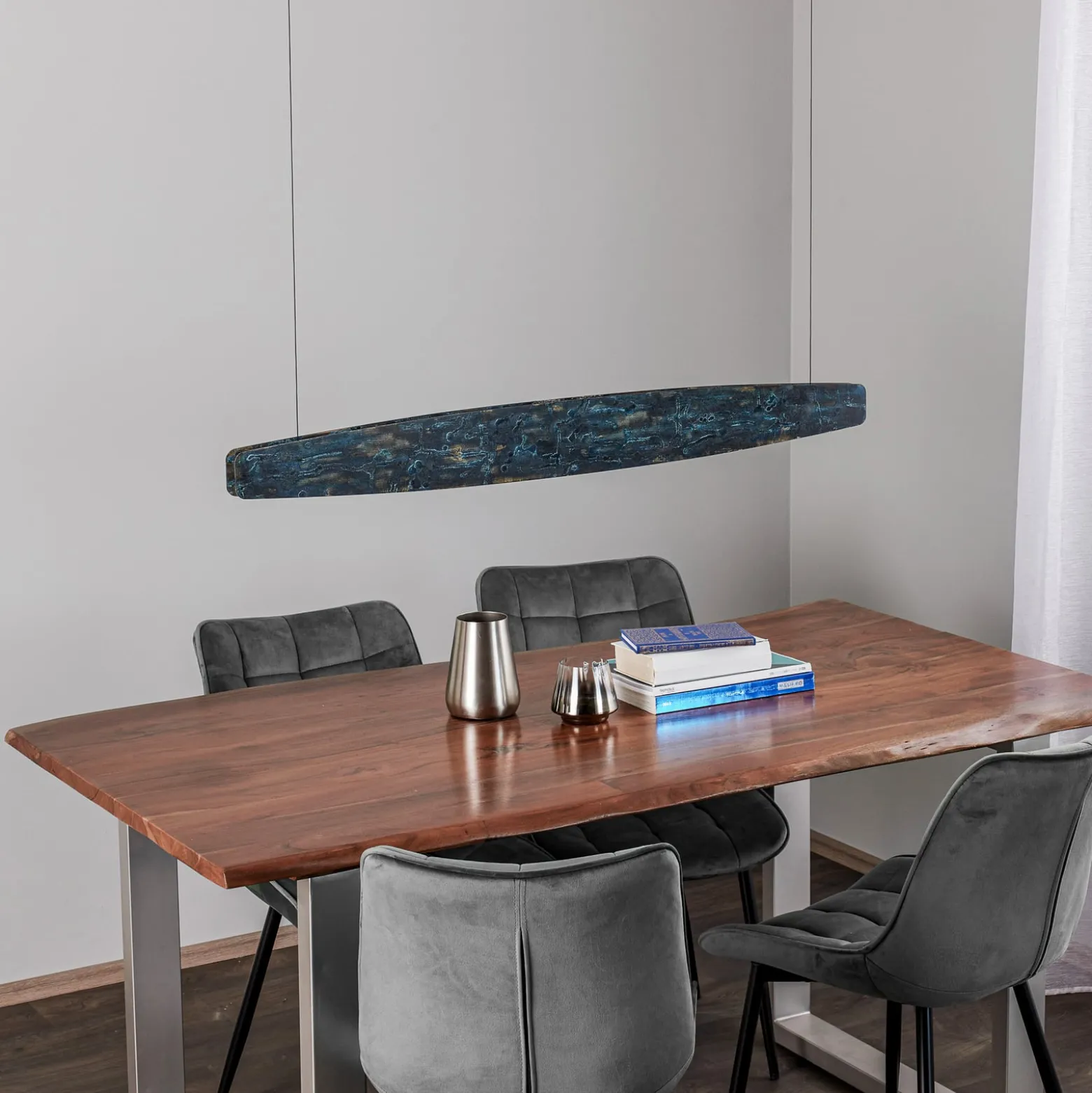 Quitani Lysia LED-riippuvalaisin, hapetettu/musta, 118 cm