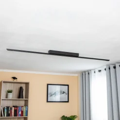 Quitani Niara LED-kattovalaisin, musta anodisoitu