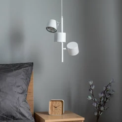 Riippuvalaisin 1046E, 3-lamppuinen, valkoinen
